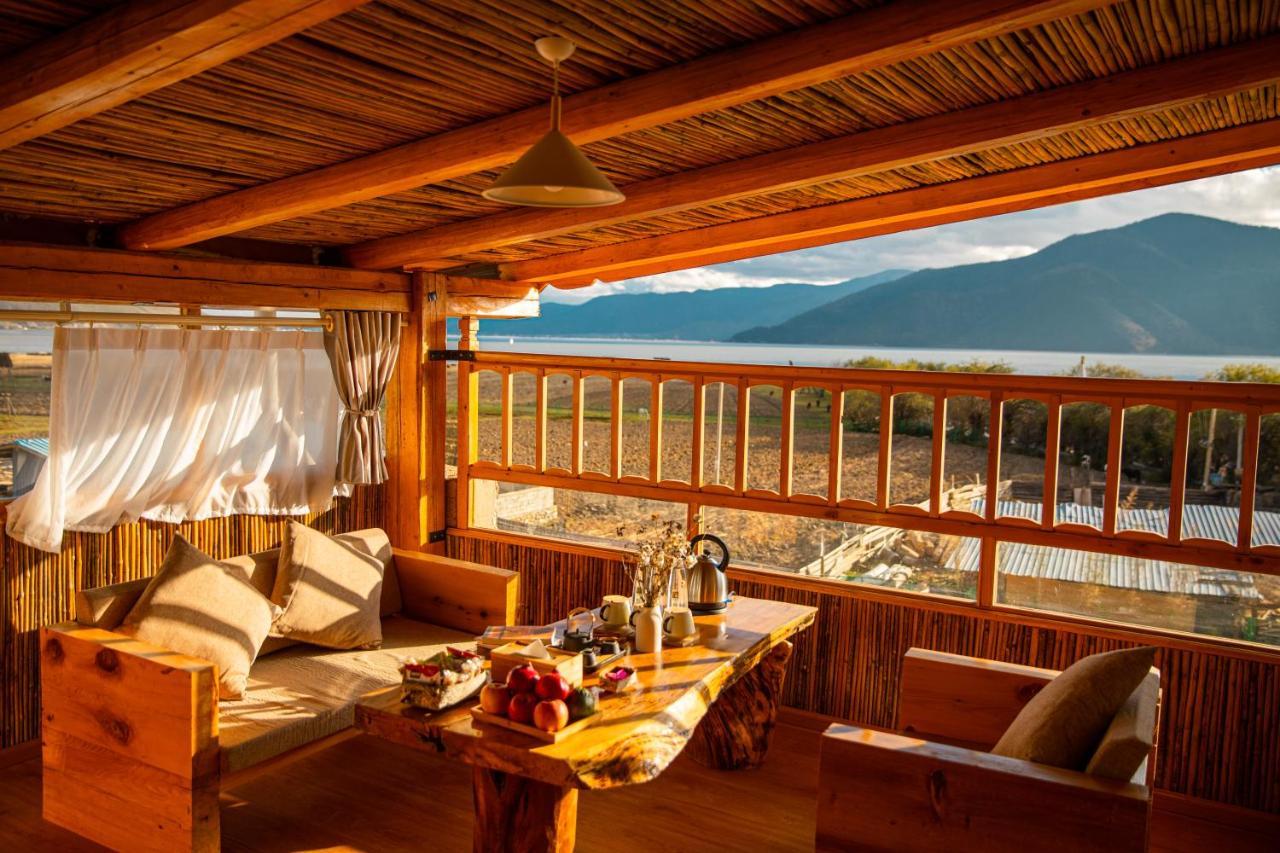 Aurora Hotel Shangri-La Dış mekan fotoğraf